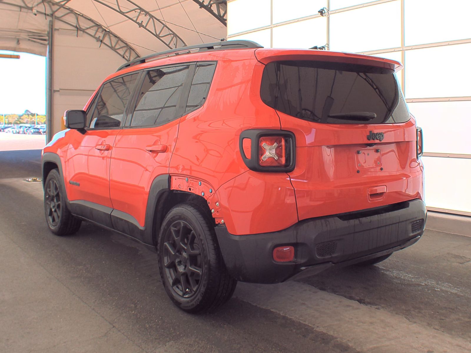 2020 Jeep Renegade Latitude Altitude Edition FWD