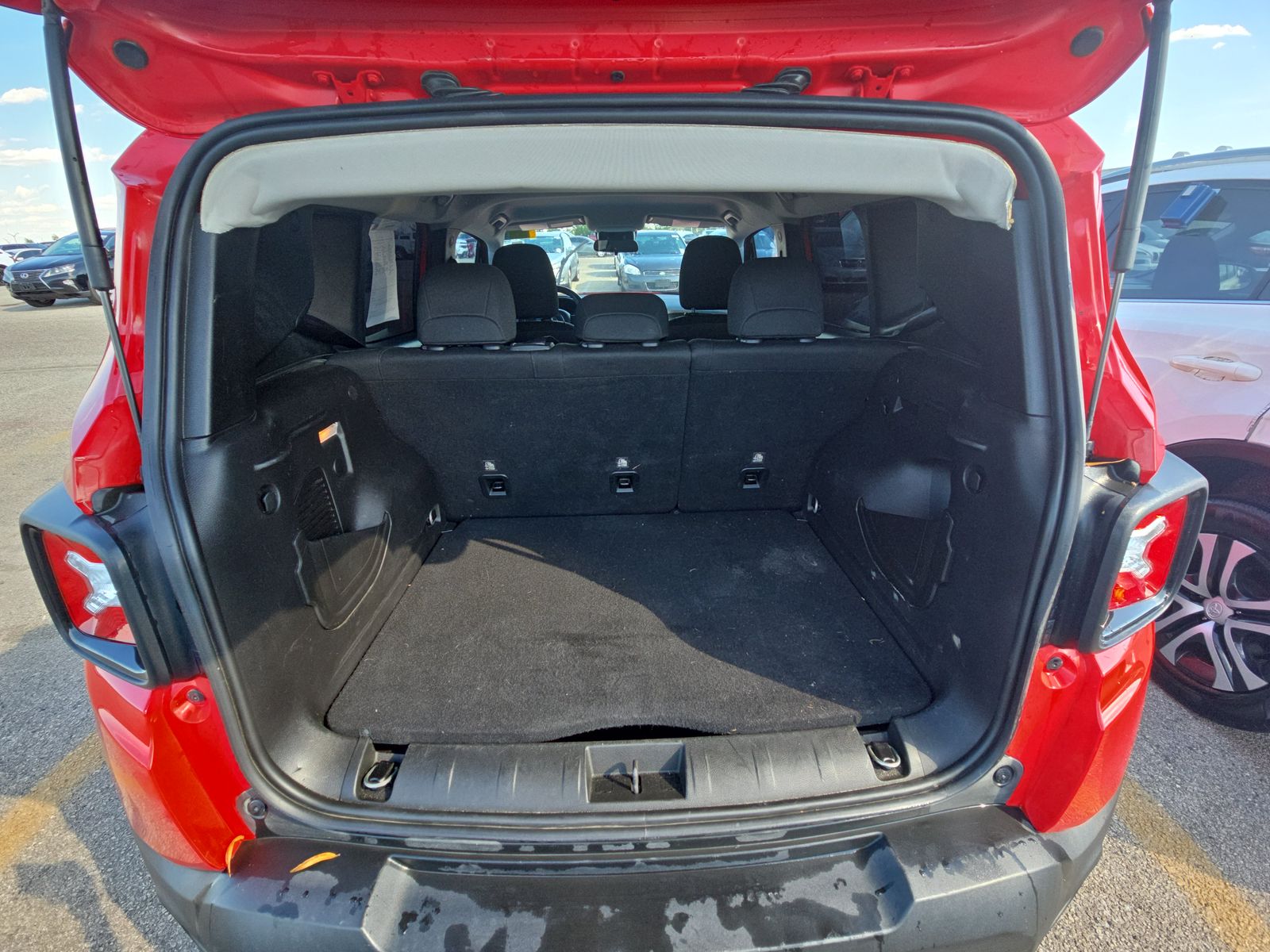2020 Jeep Renegade Latitude Altitude Edition FWD