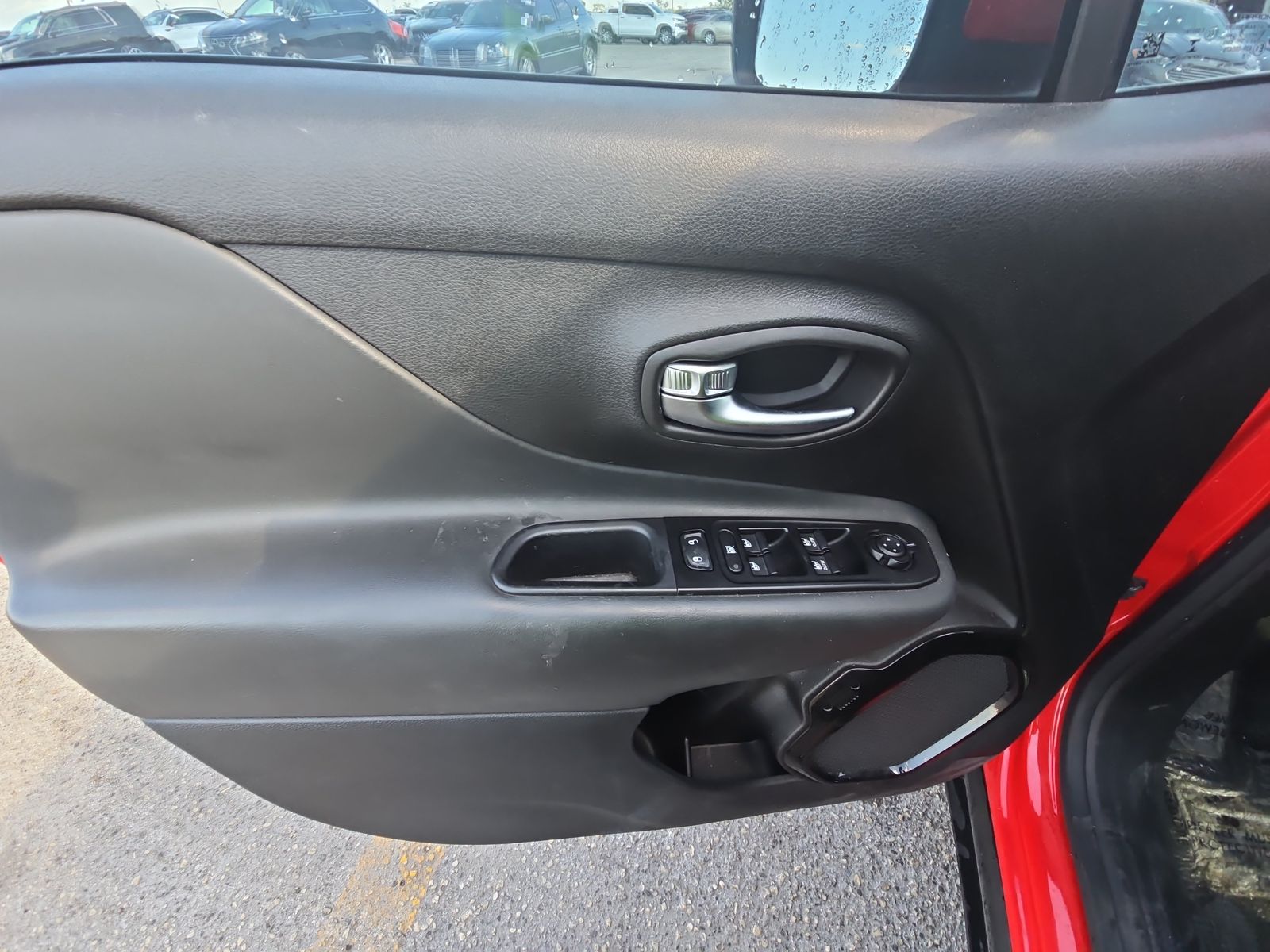 2020 Jeep Renegade Latitude Altitude Edition FWD