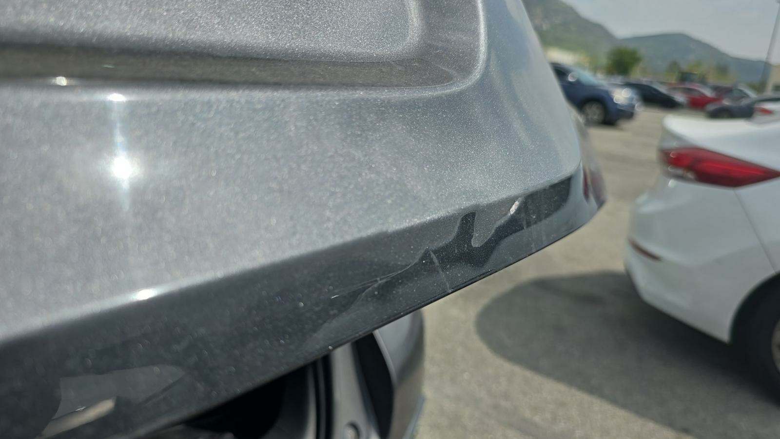 2018 Toyota C-HR XLE Premium FWD