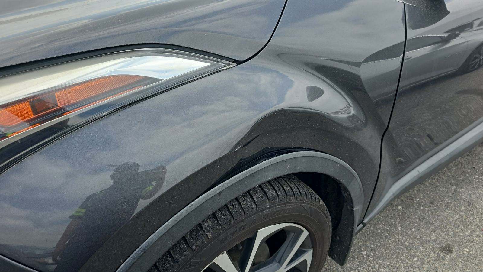 2018 Toyota C-HR XLE Premium FWD
