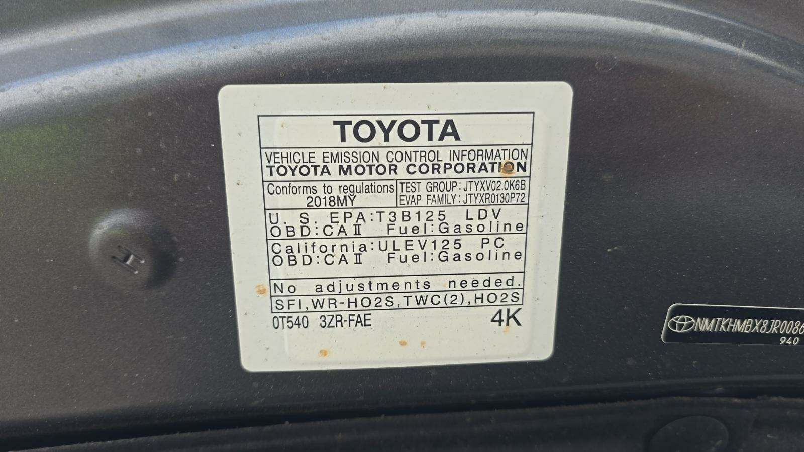 2018 Toyota C-HR XLE Premium FWD