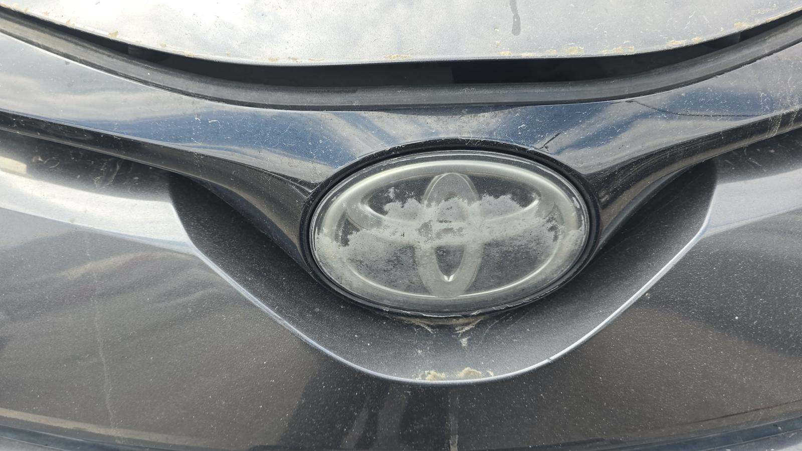 2018 Toyota C-HR XLE Premium FWD