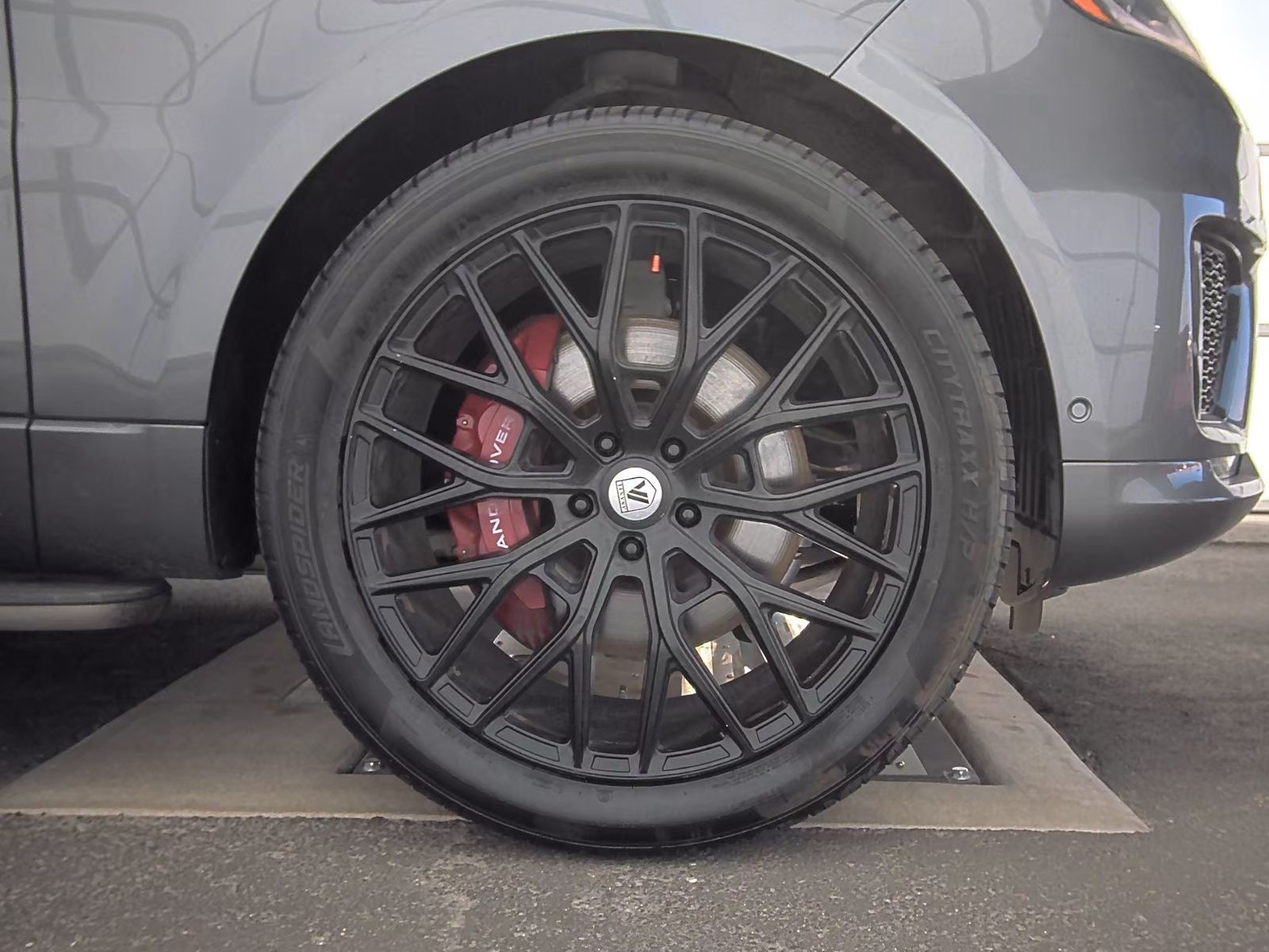 2018 Land Rover Range Rover Sport HSE Dynamic AWD