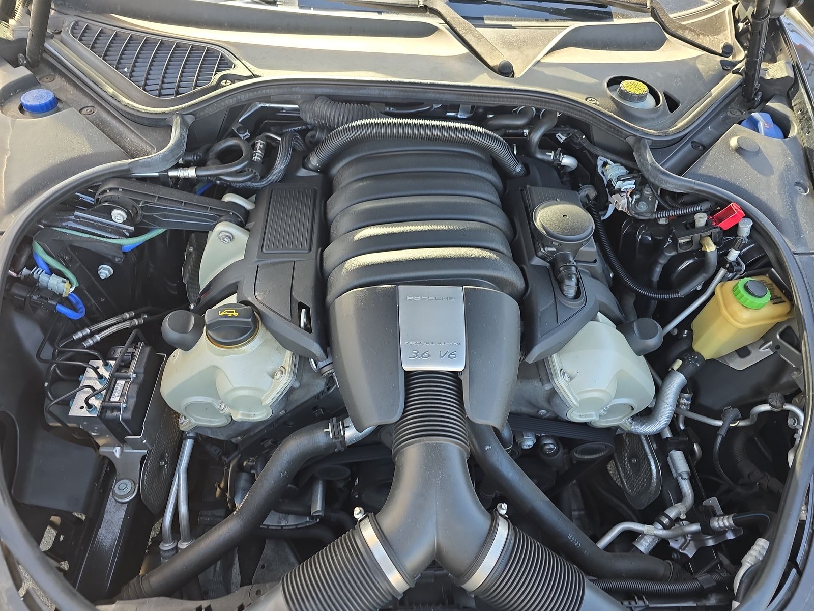 2016 Porsche Panamera Edition RWD