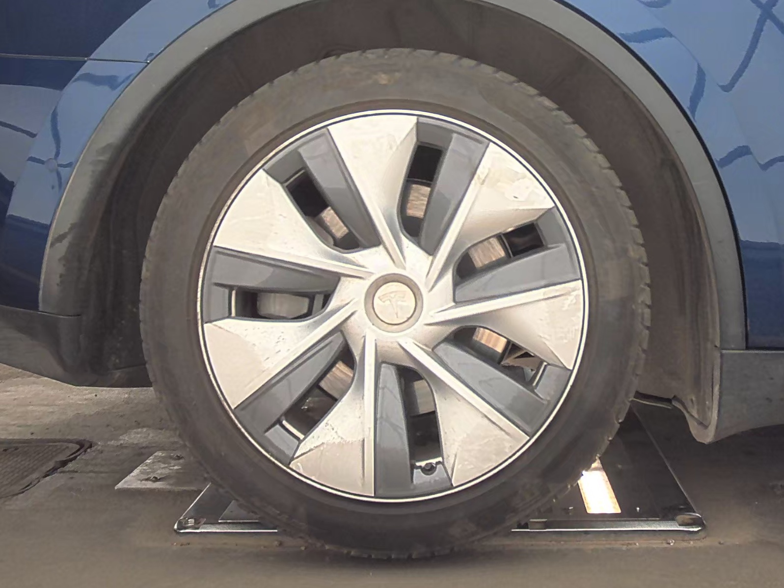 2021 Tesla Model Y Long Range AWD