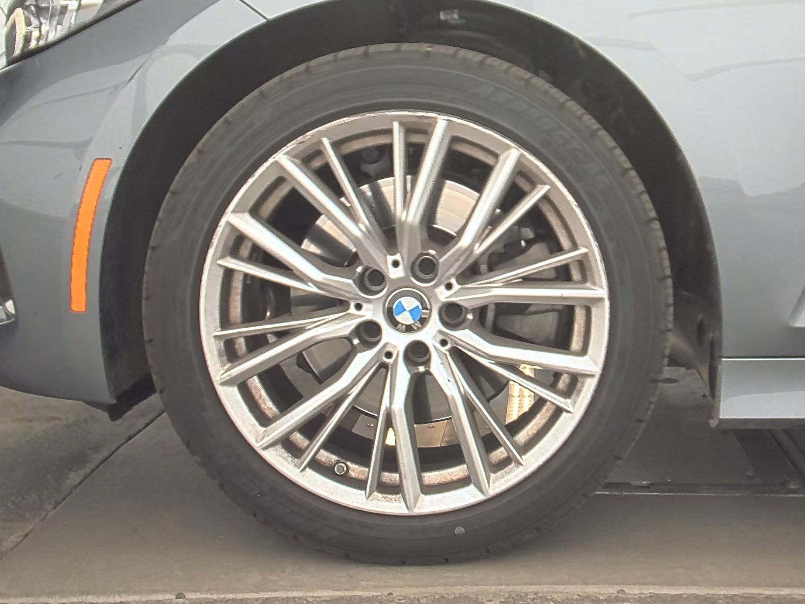 2024 BMW 3 Series 330i xDrive AWD