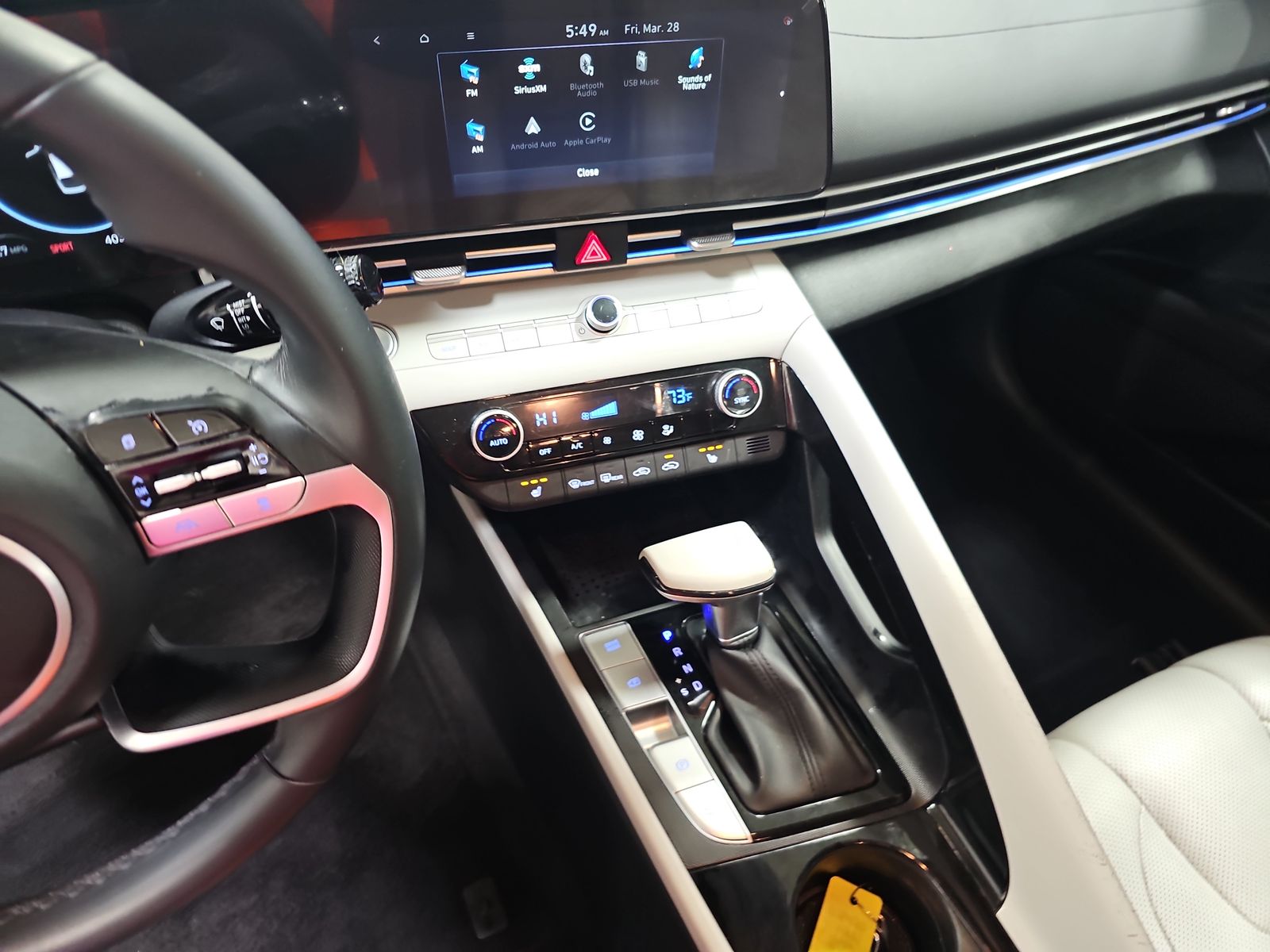2022 Hyundai Elantra Limited FWD