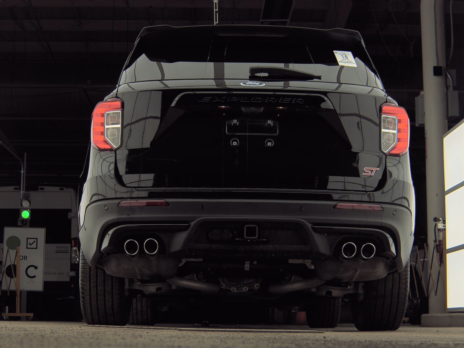 2022 Ford Explorer ST AWD