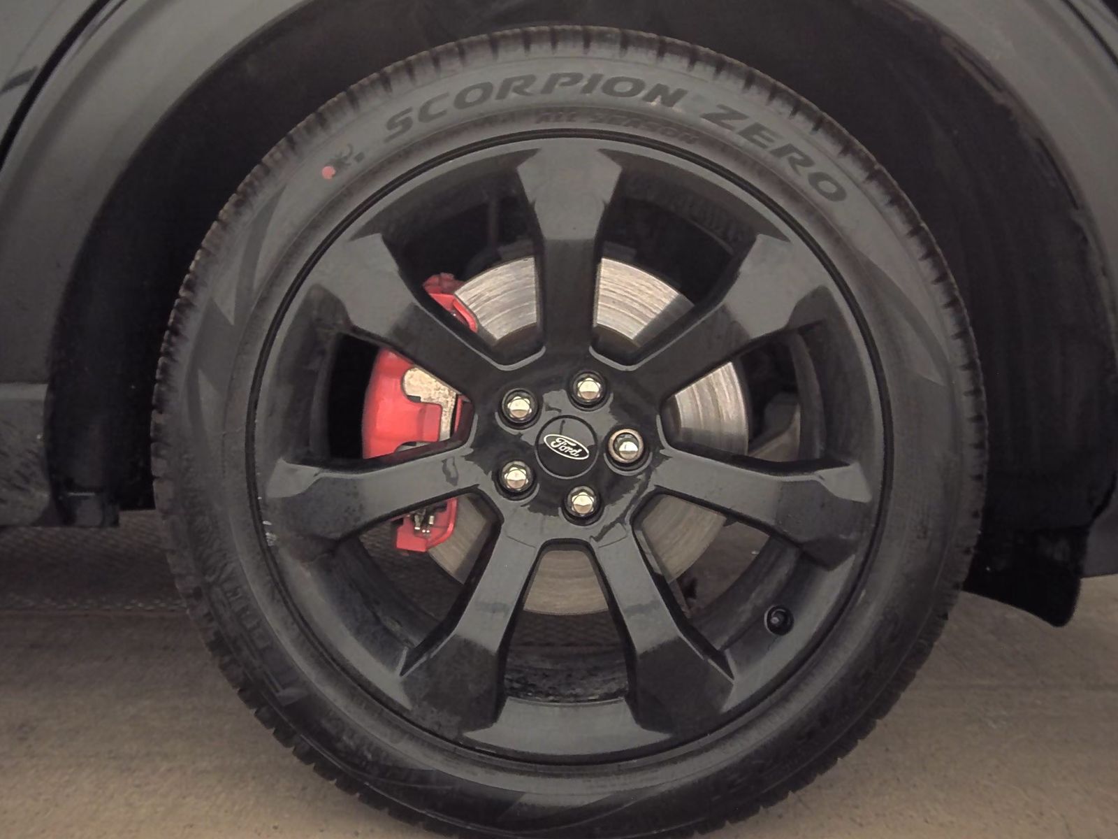 2022 Ford Explorer ST AWD