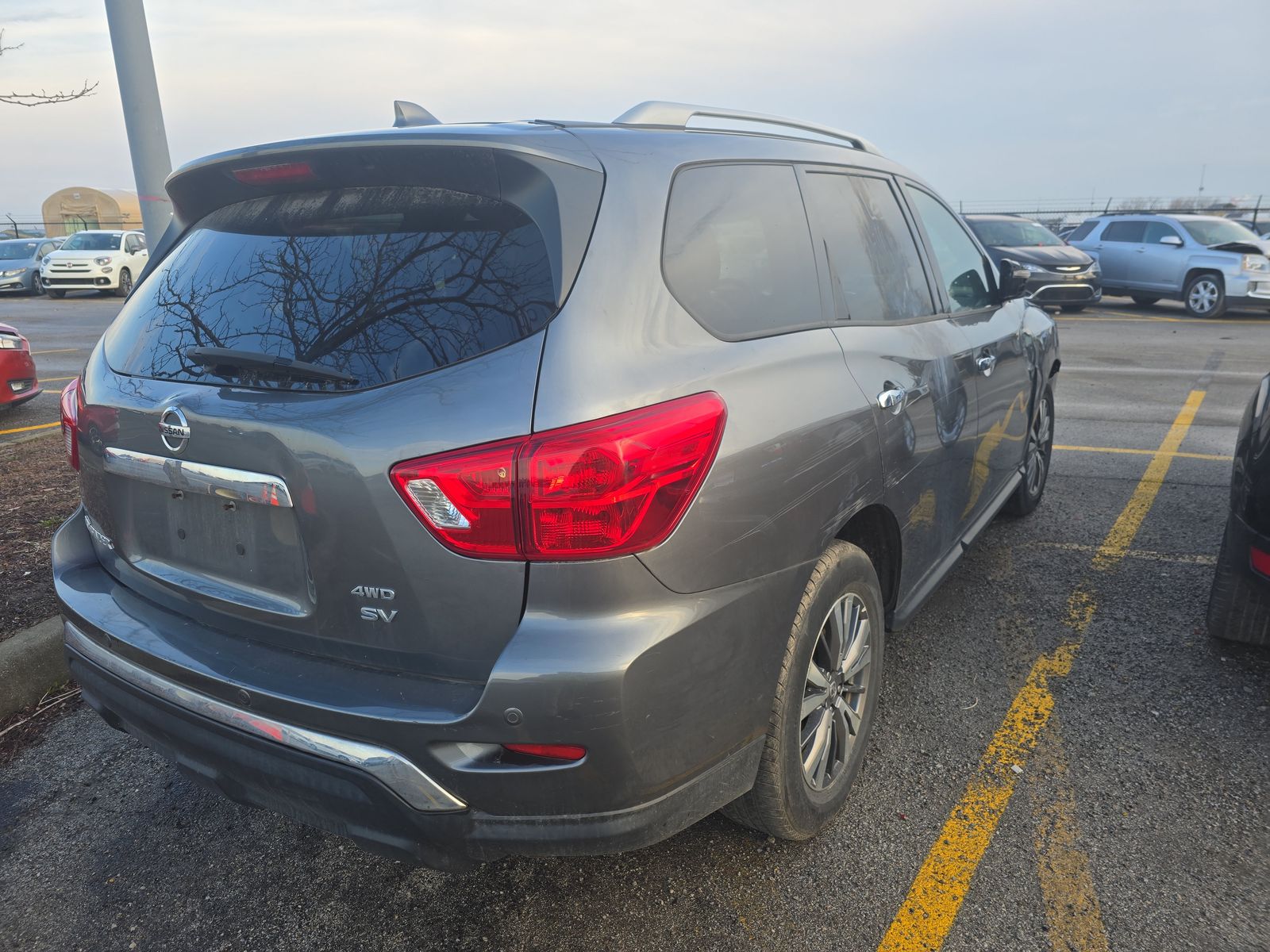 2020 Nissan Pathfinder SV AWD