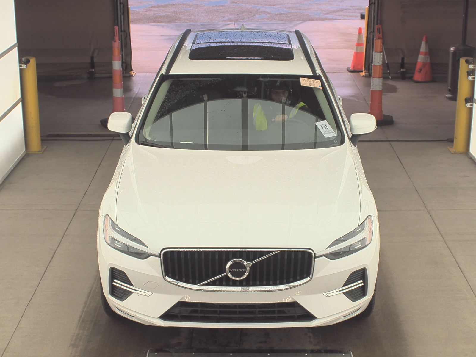 2022 Volvo XC60 B5 Momentum AWD