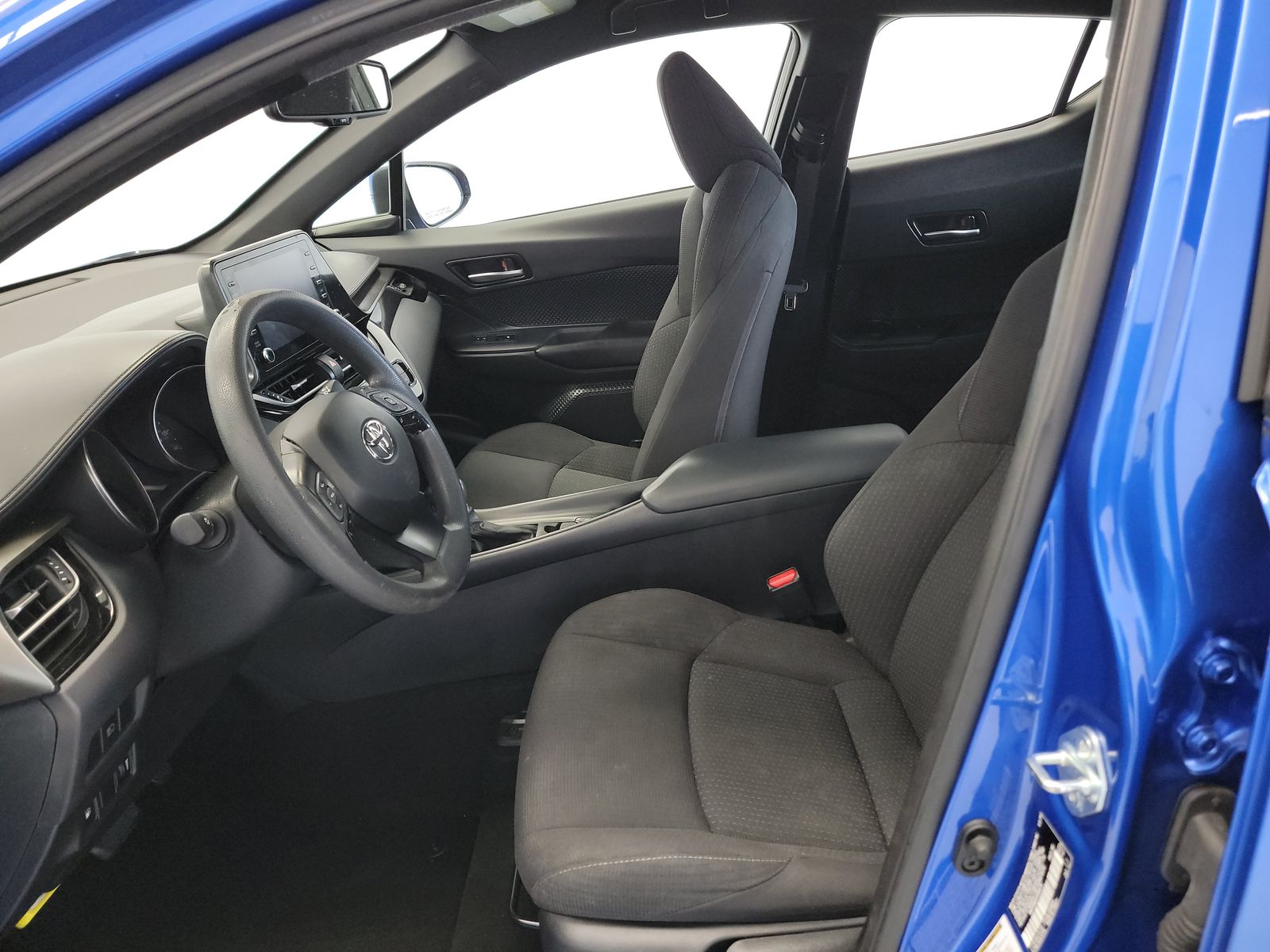 2019 Toyota C-HR LE FWD