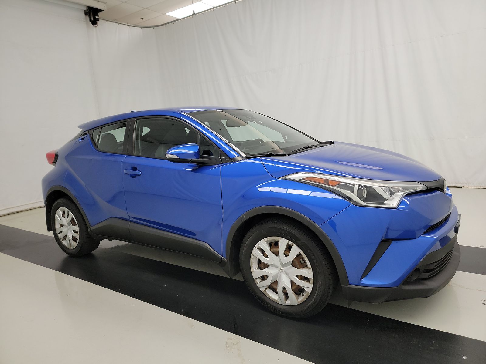 2019 Toyota C-HR LE FWD