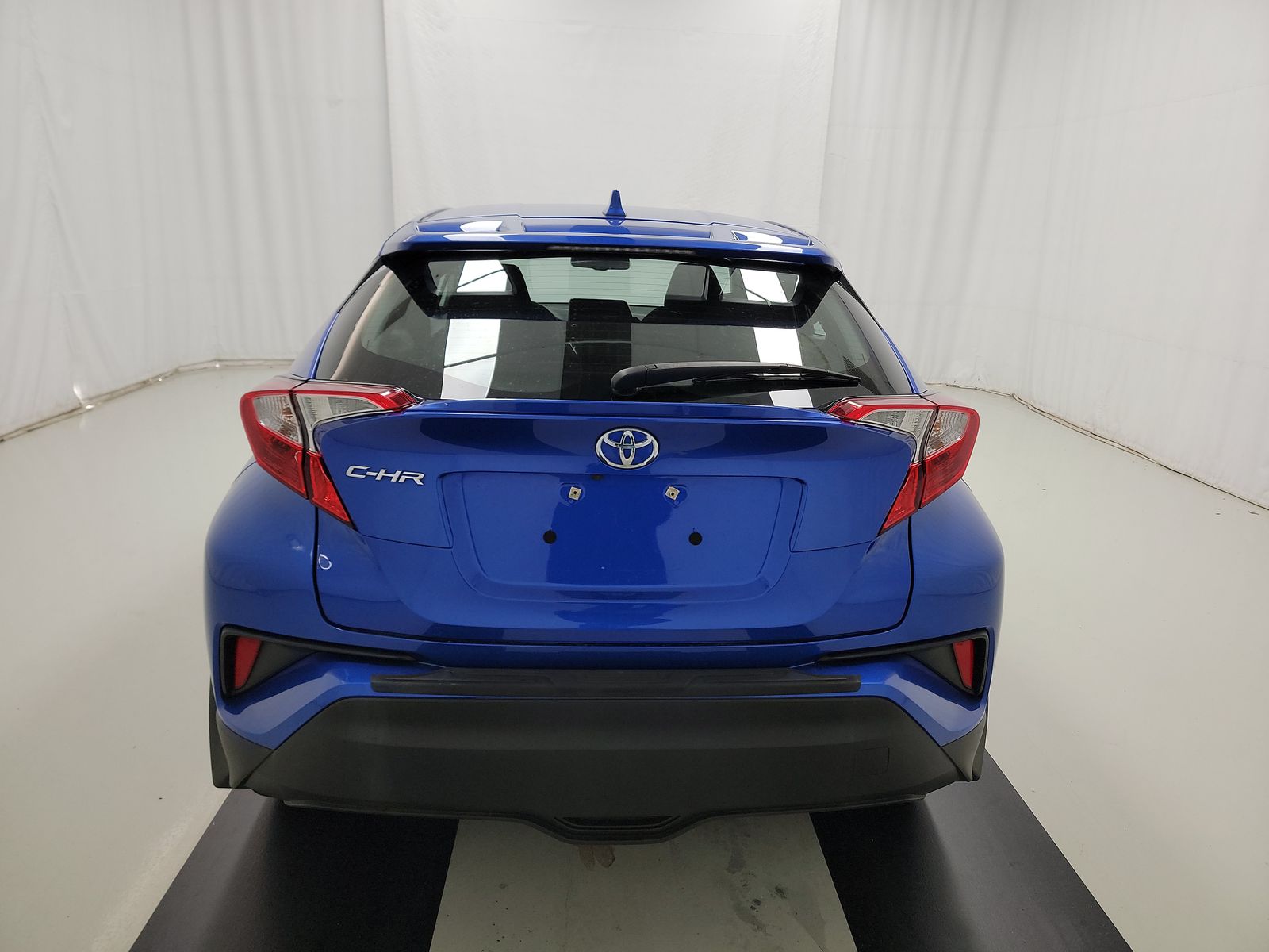 2019 Toyota C-HR LE FWD
