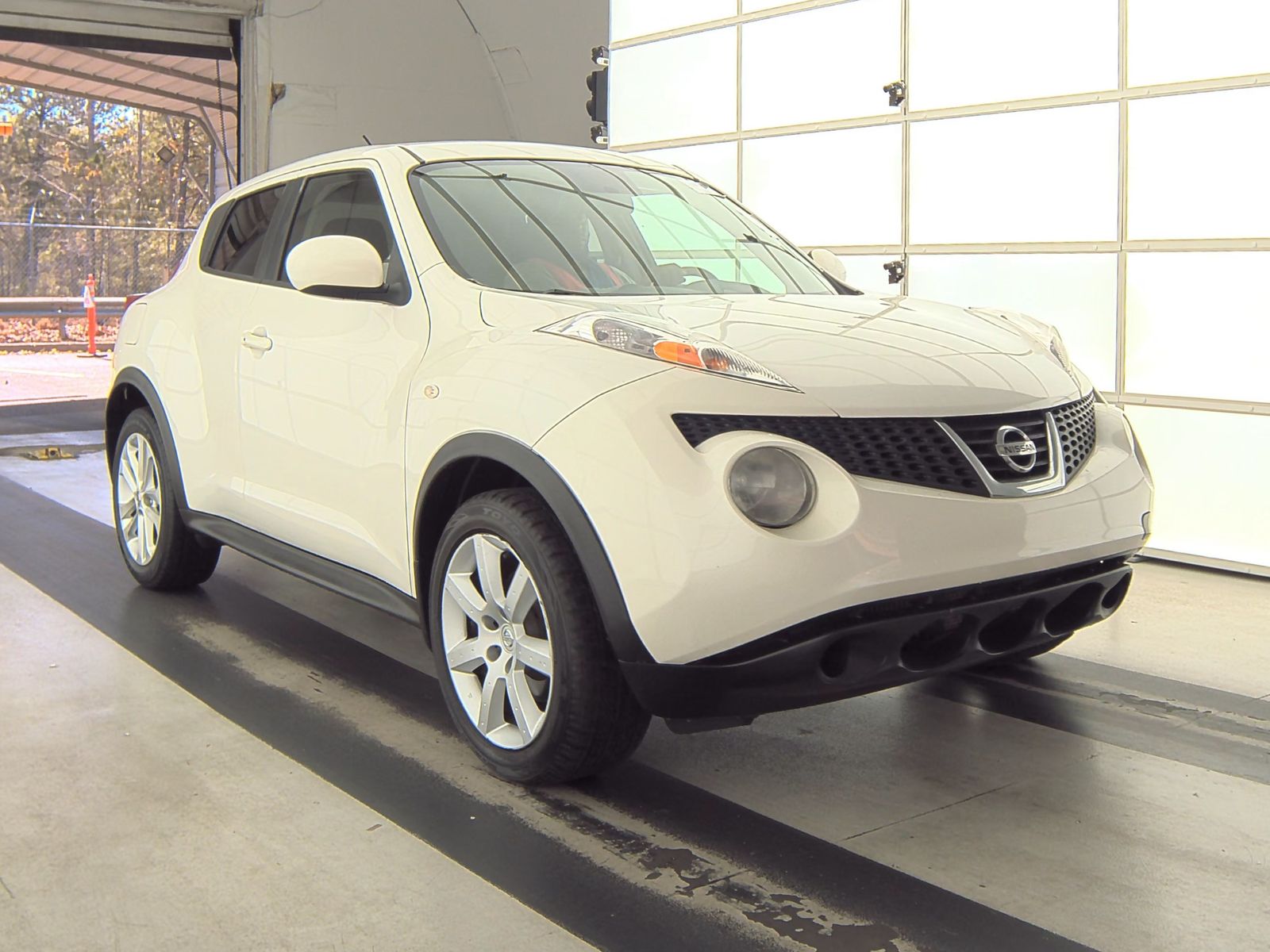 2014 Nissan JUKE SV FWD