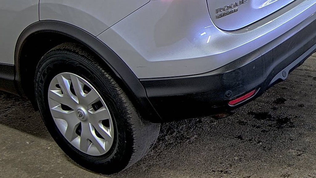 2020 Nissan Rogue Sport S FWD