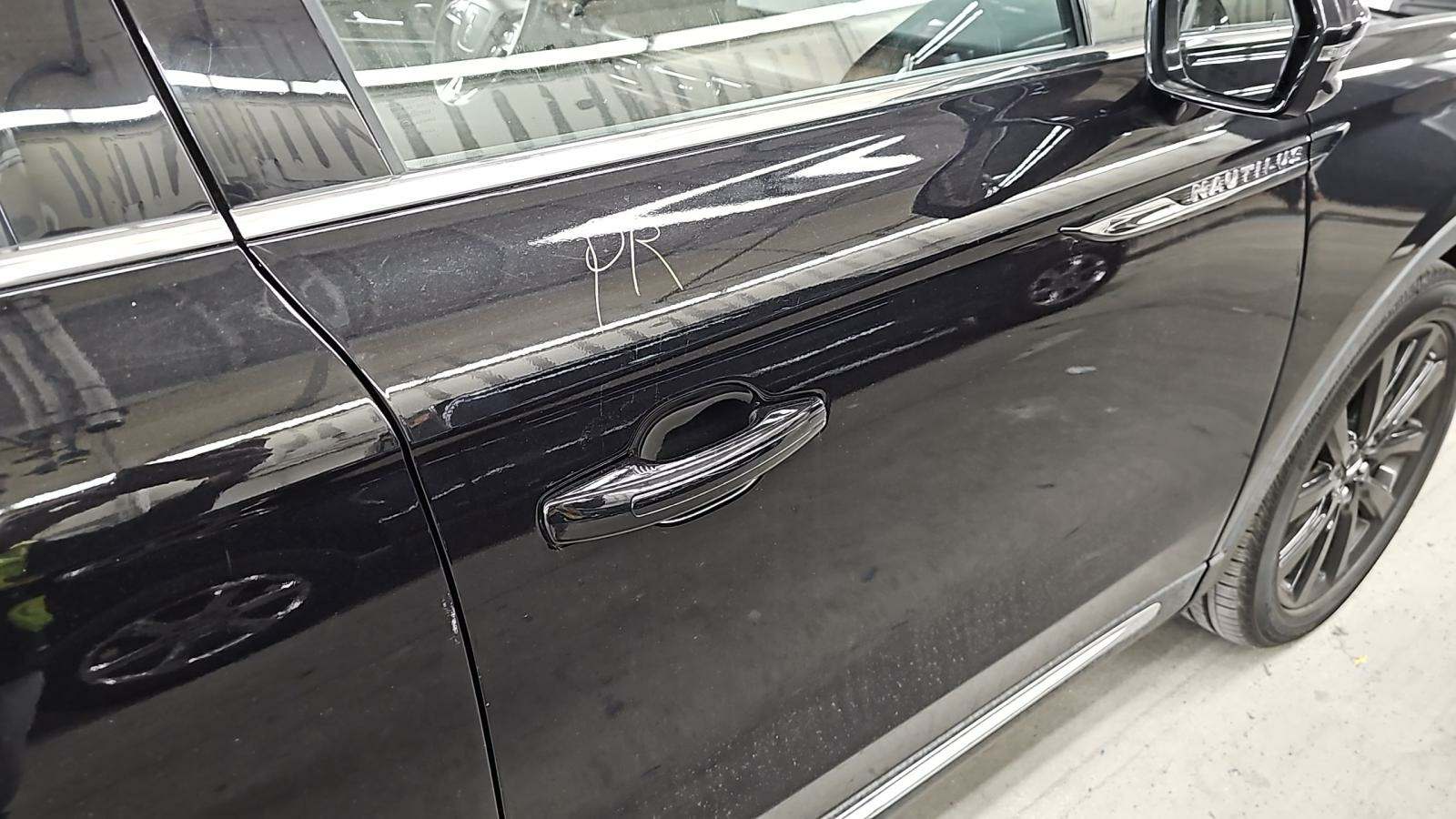 2022 Lincoln Nautilus Reserve AWD