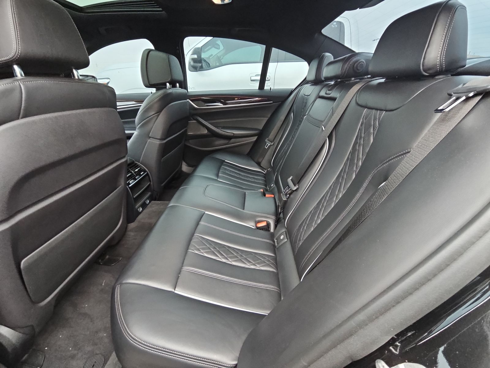 2018 BMW 5 Series M550i xDrive AWD