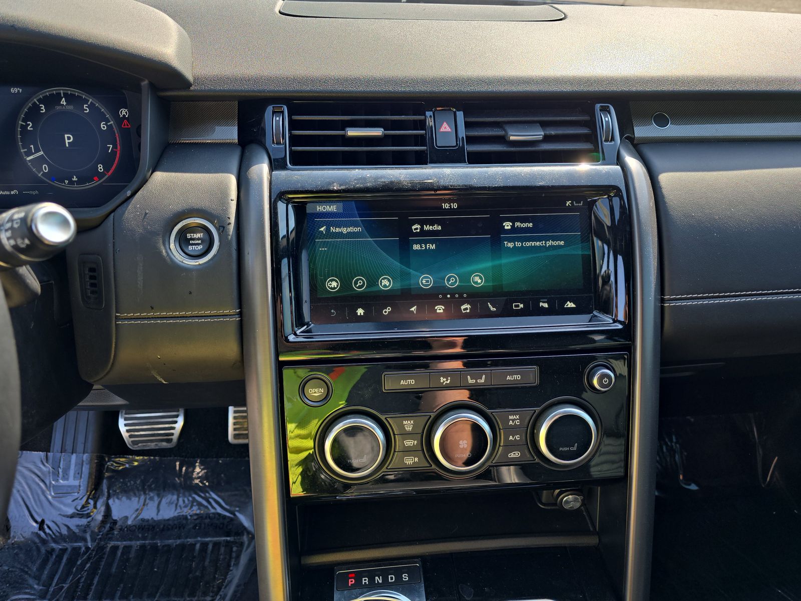 2018 Land Rover Discovery HSE Luxury AWD