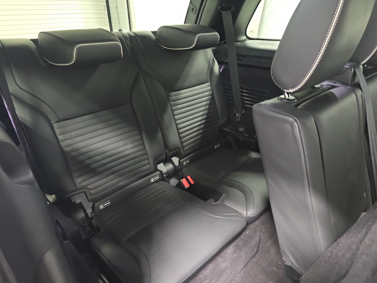 2018 Land Rover Discovery HSE Luxury AWD