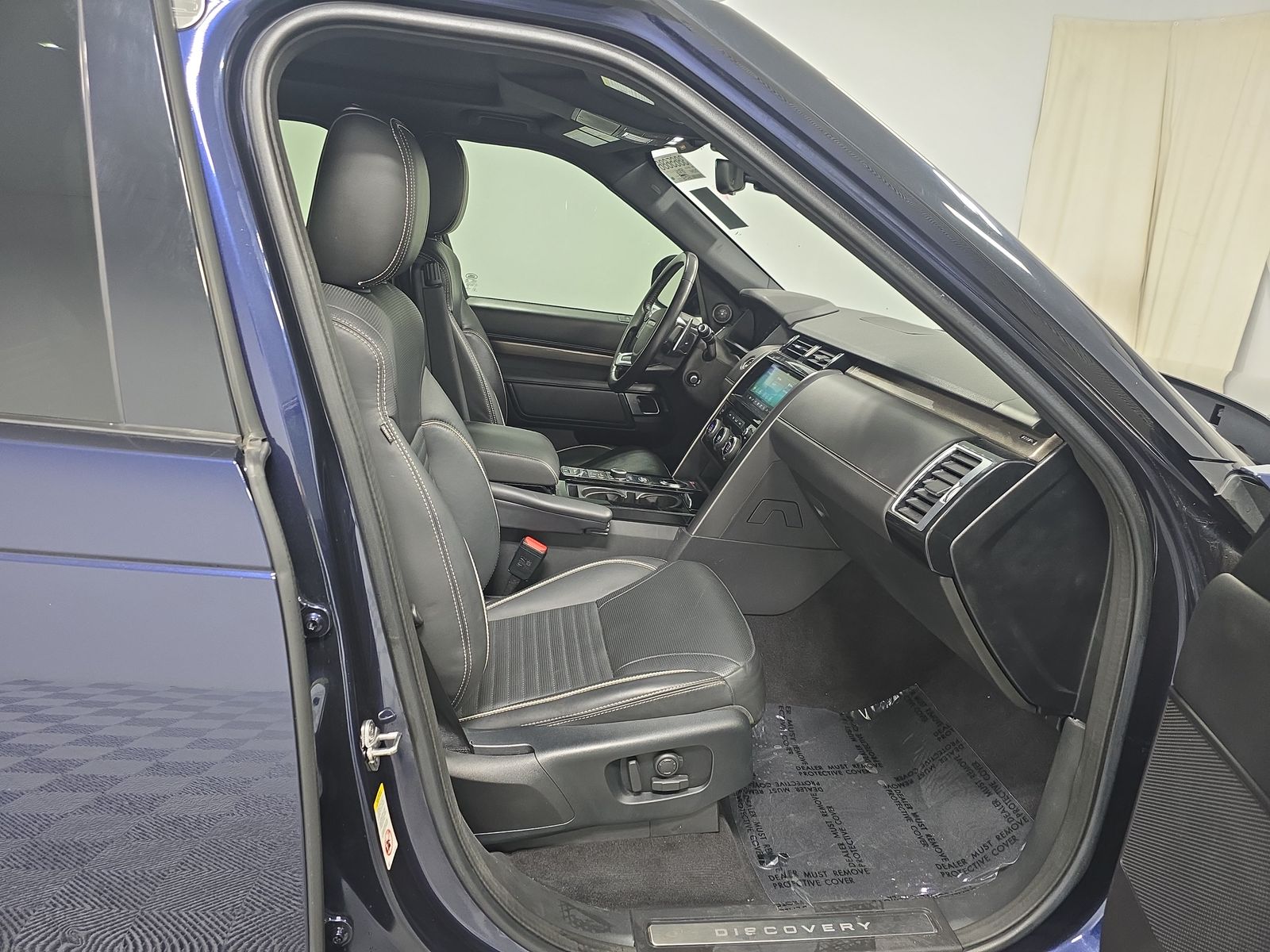 2018 Land Rover Discovery HSE Luxury AWD