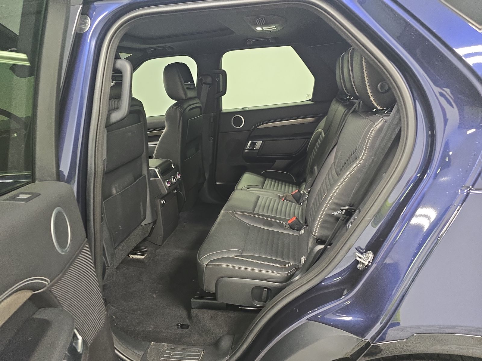 2018 Land Rover Discovery HSE Luxury AWD