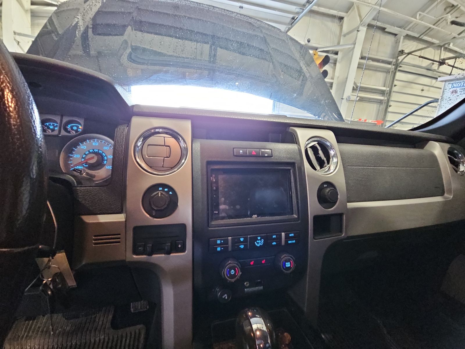 2010 Ford F-150 Lariat AWD