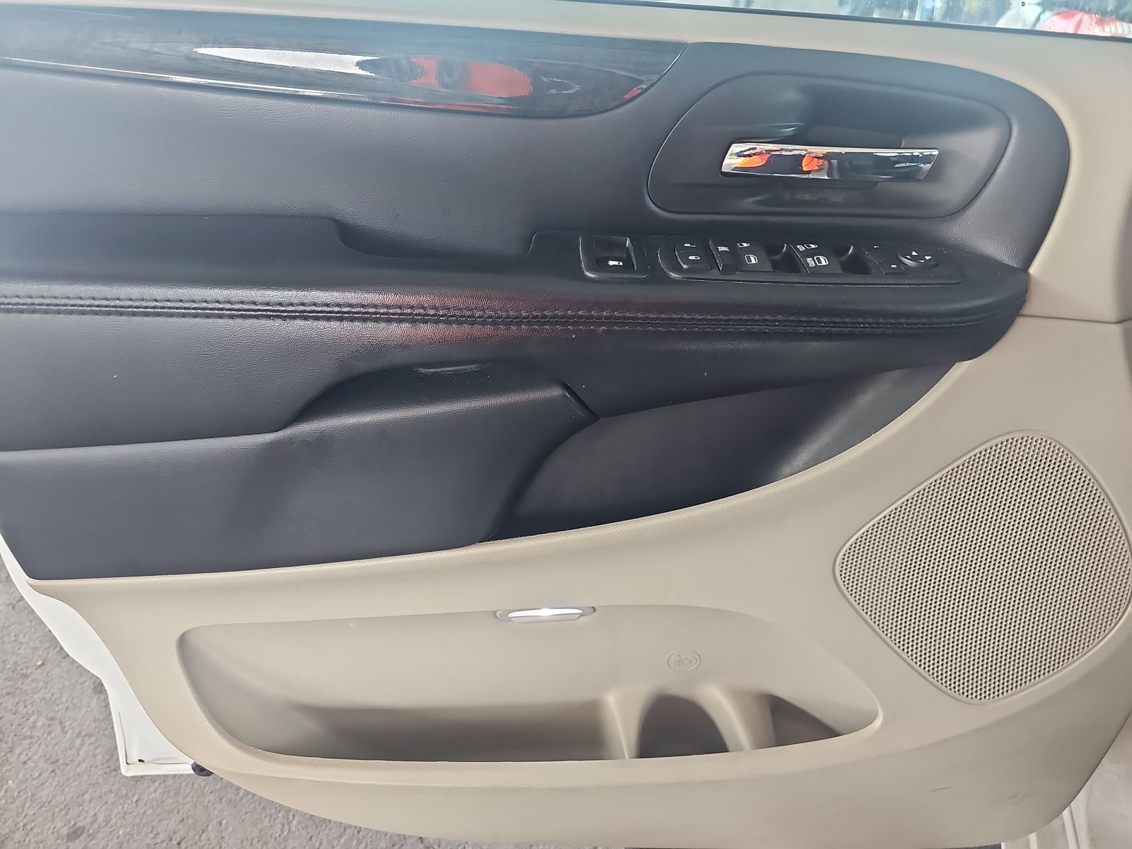 2015 Dodge Grand Caravan SXT FWD