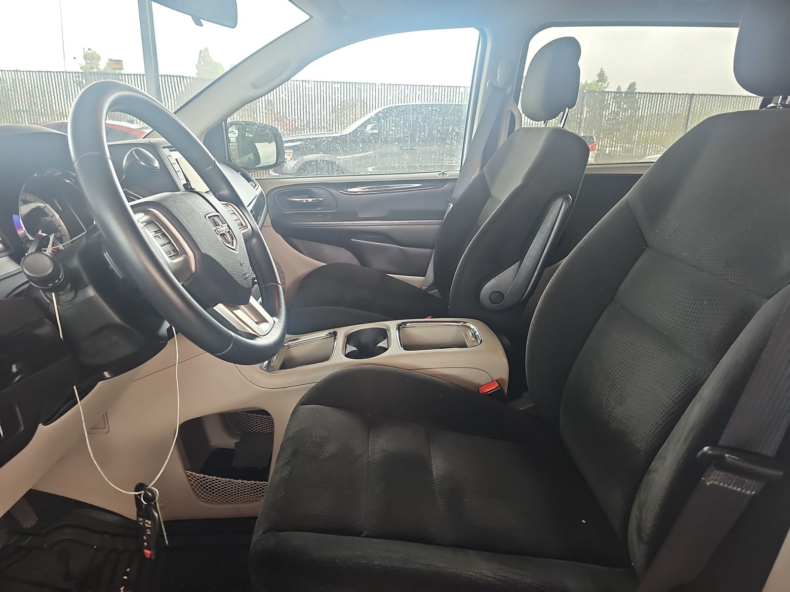 2015 Dodge Grand Caravan SXT FWD