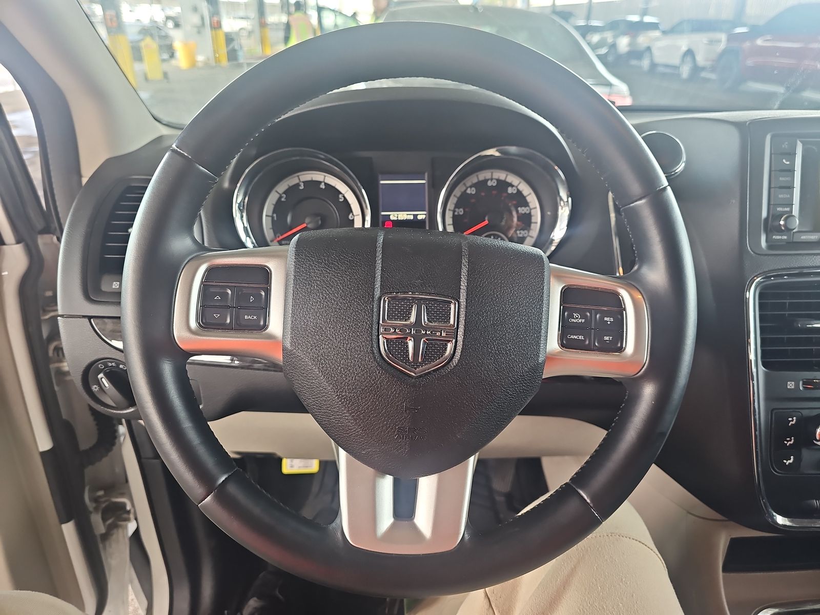 2015 Dodge Grand Caravan SXT FWD