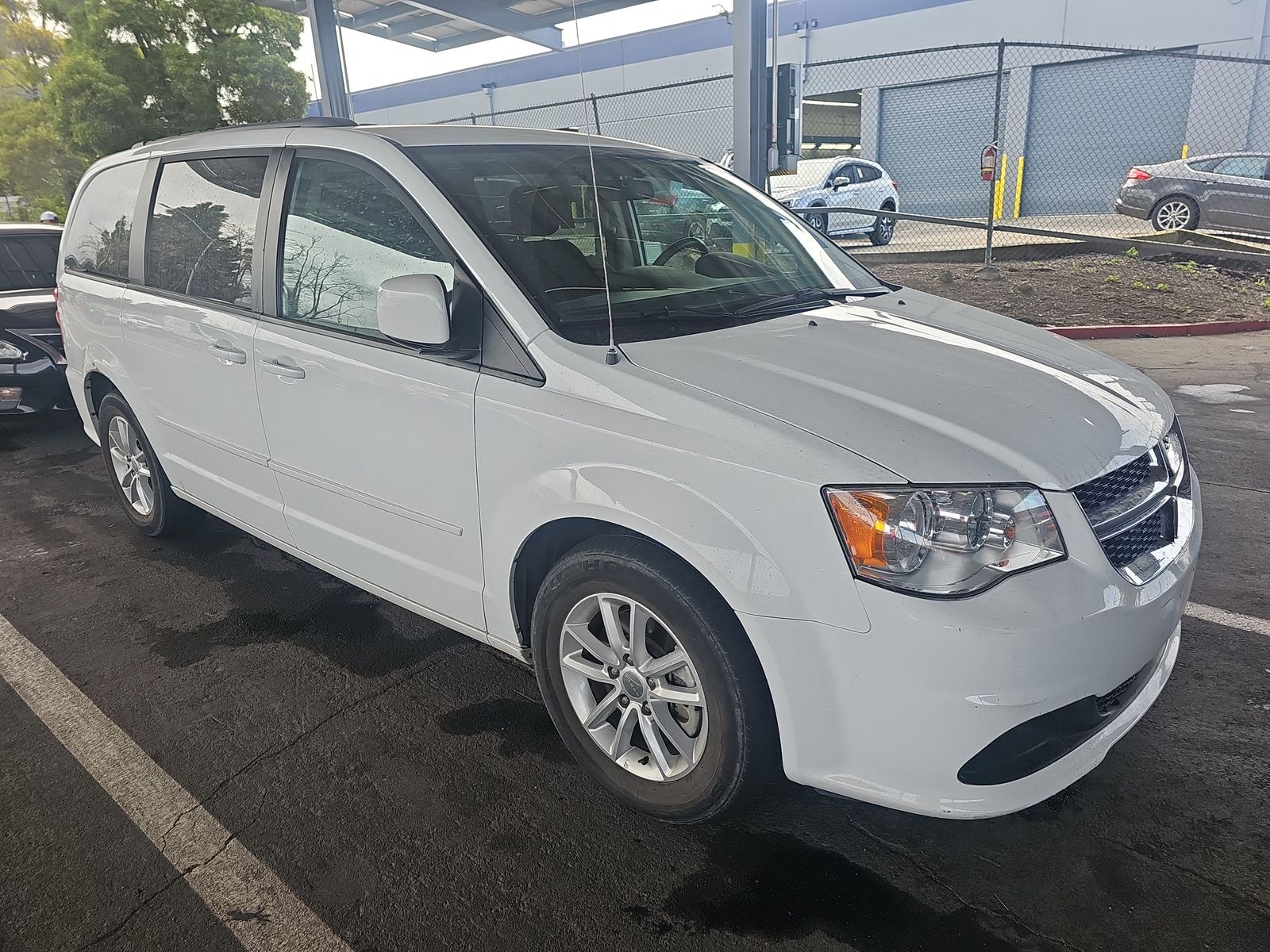 2015 Dodge Grand Caravan SXT FWD