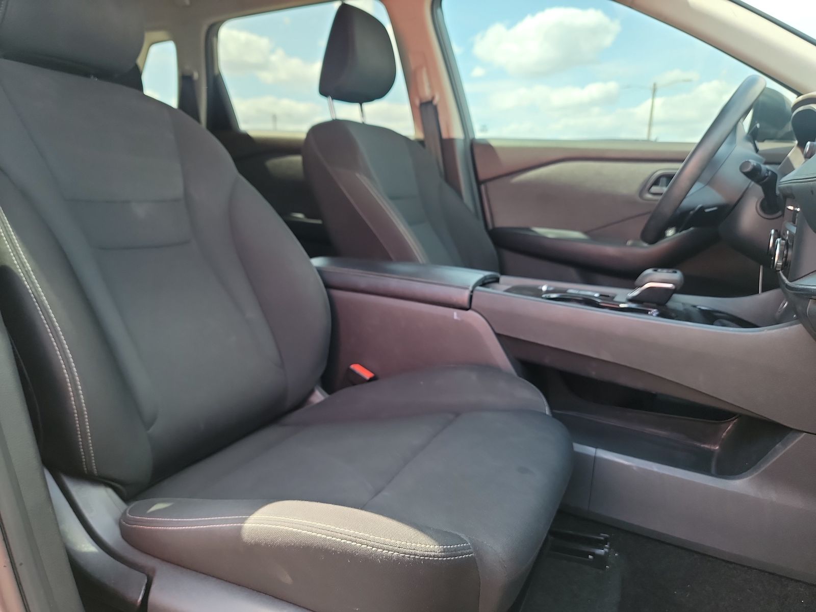 2023 Nissan Rogue S FWD