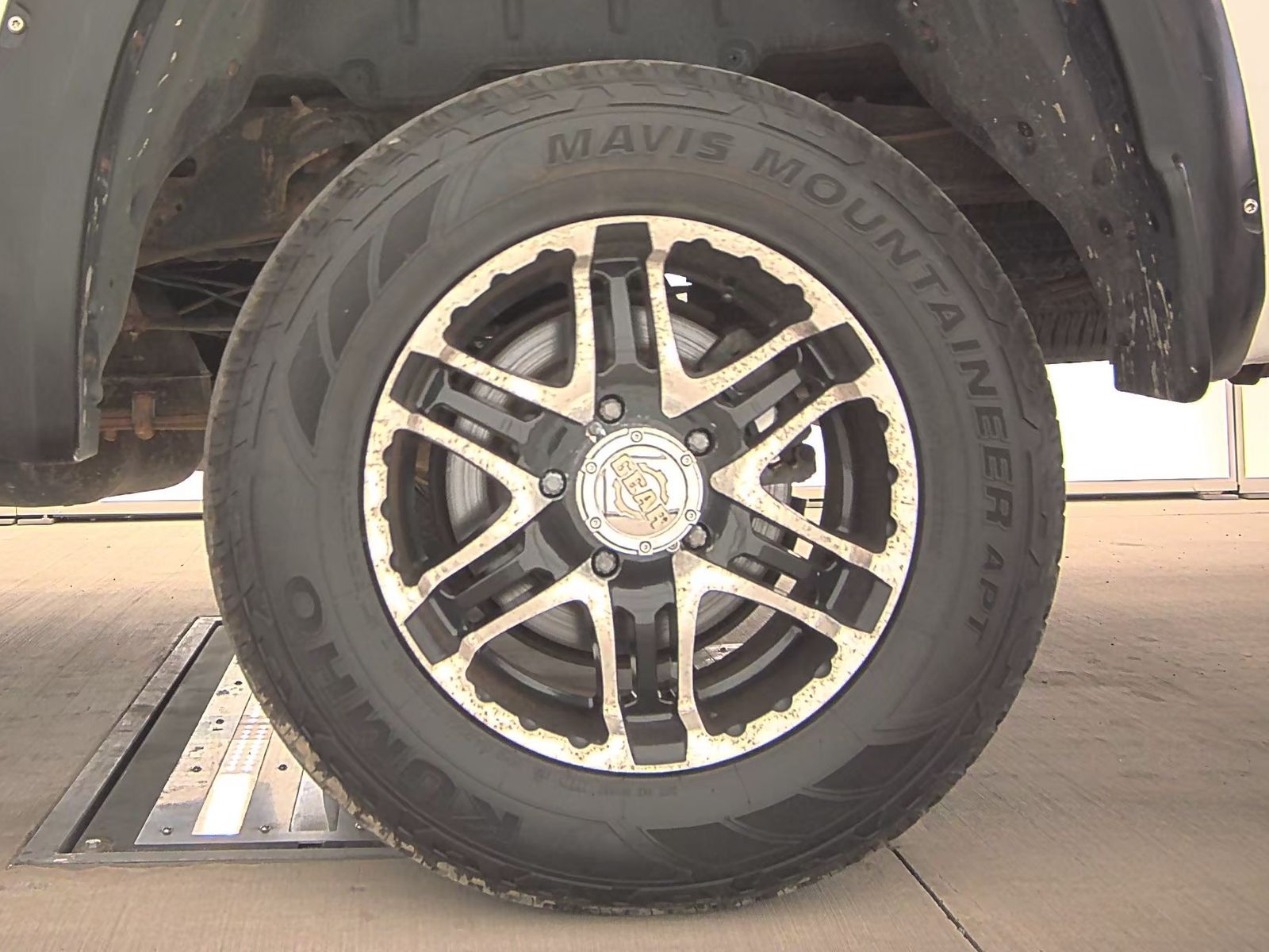 2014 Toyota Tundra SR AWD