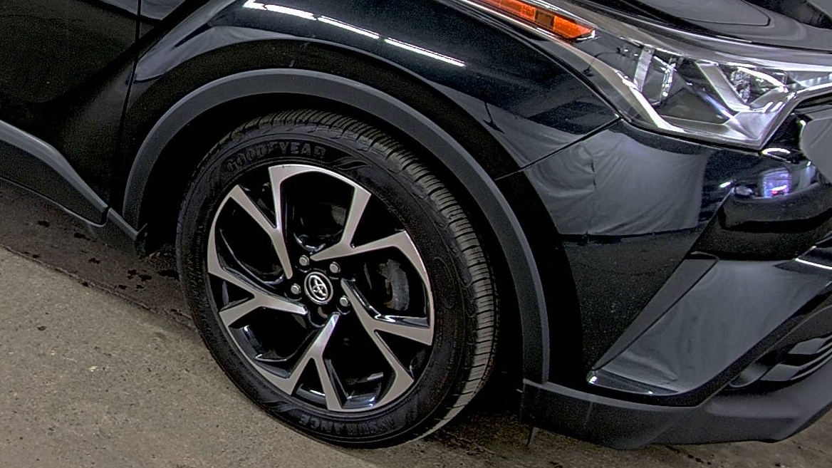 2018 Toyota C-HR XLE FWD