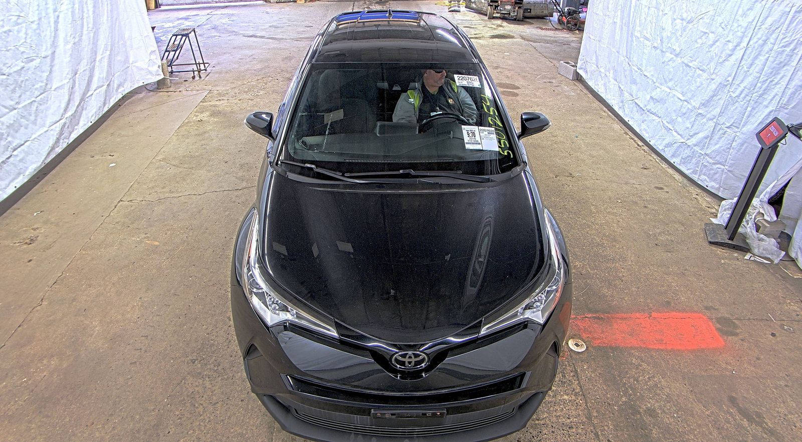 2018 Toyota C-HR XLE FWD