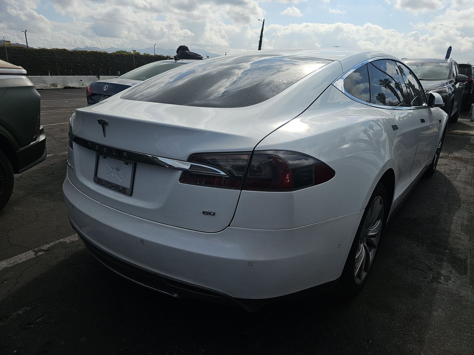 2015 Tesla Model S 60 FWD