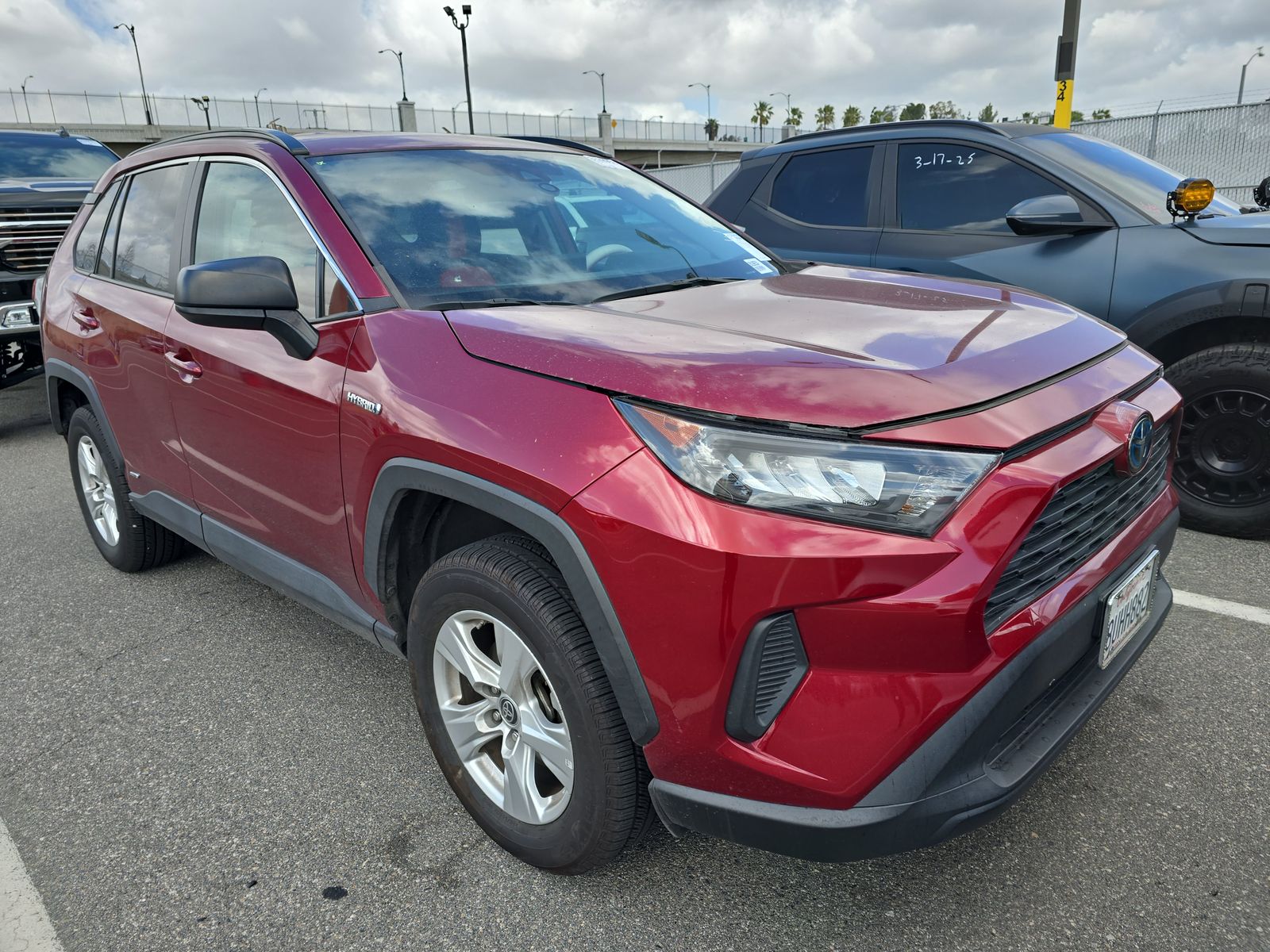 2021 Toyota RAV4 Hybrid LE AWD