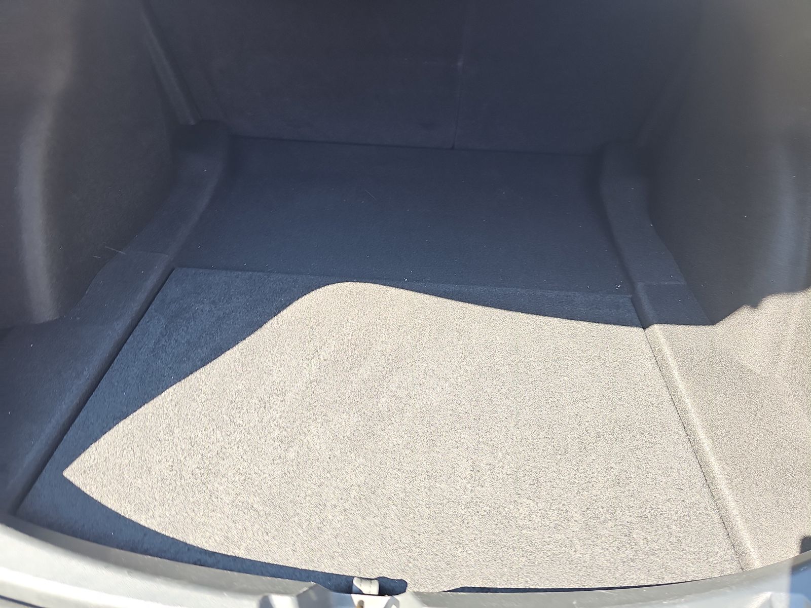 2023 Tesla Model 3 Standard Range FWD