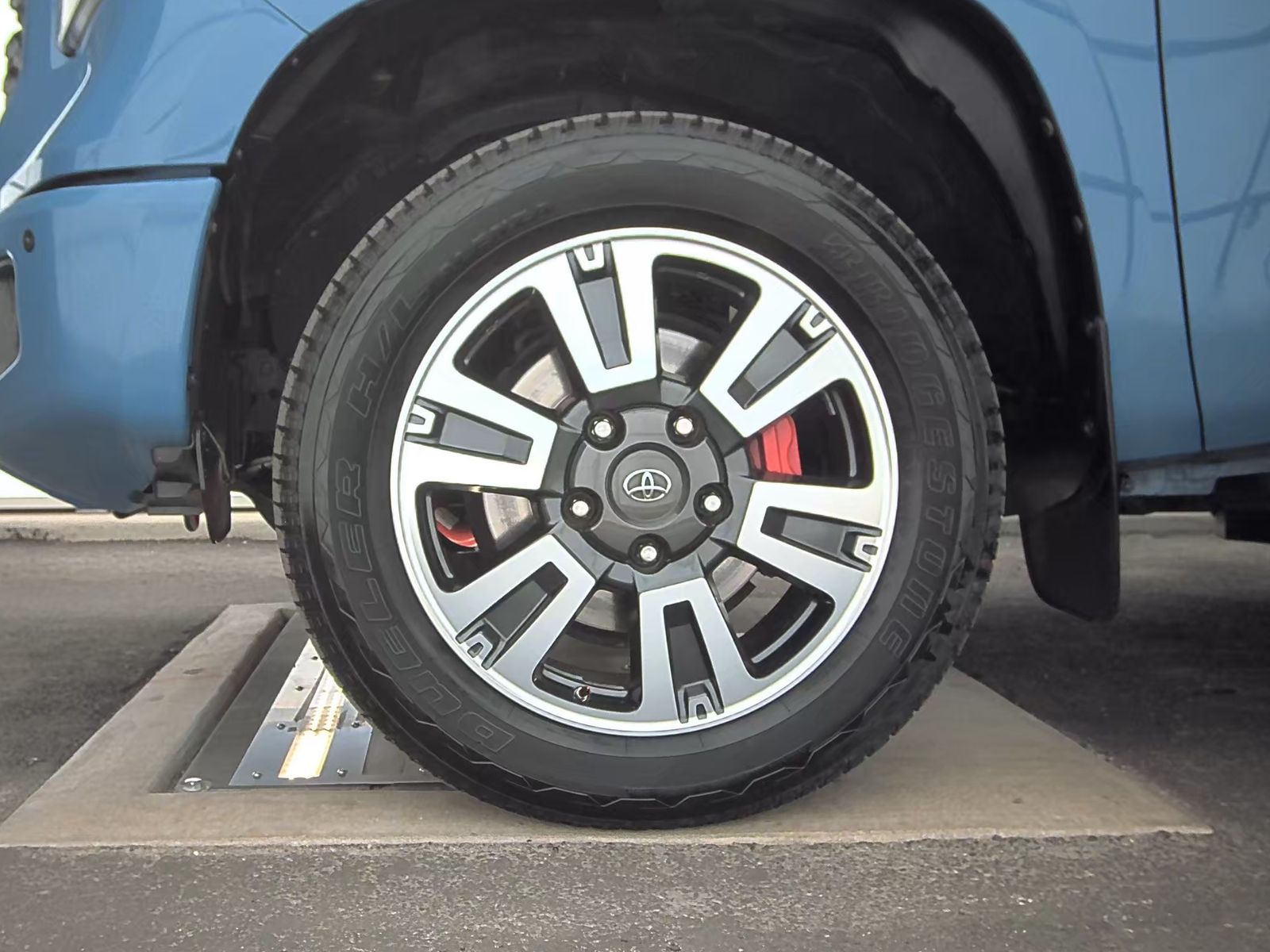 2019 Toyota Tundra SR5 AWD