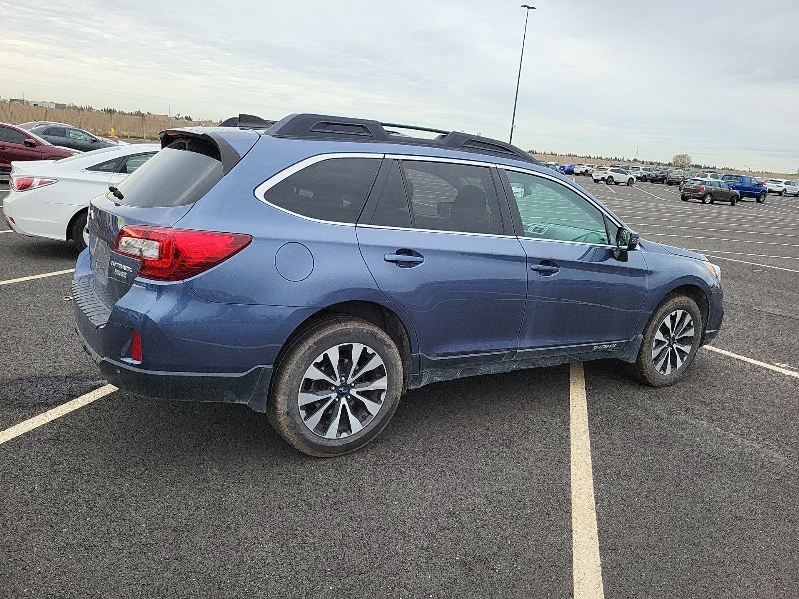 2017 Subaru Outback 2.5i Limited AWD
