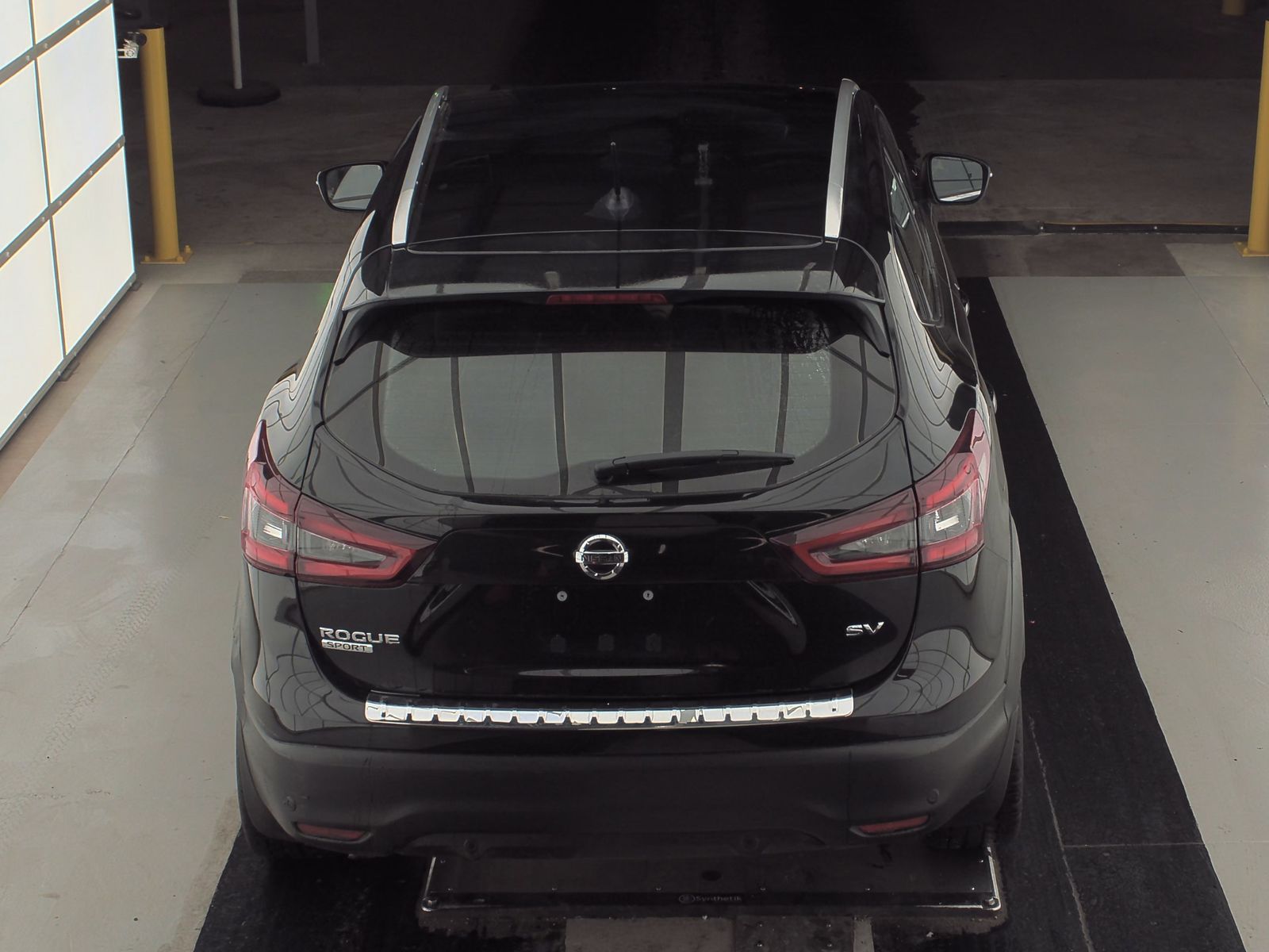 2021 Nissan Rogue Sport SV FWD