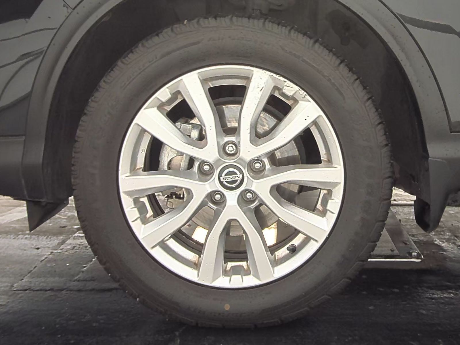 2021 Nissan Rogue Sport SV FWD