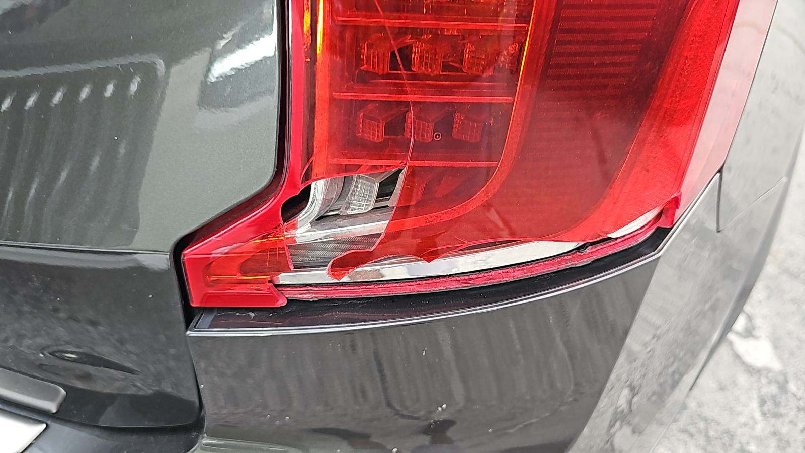 2024 Volvo XC90 B5 Core AWD