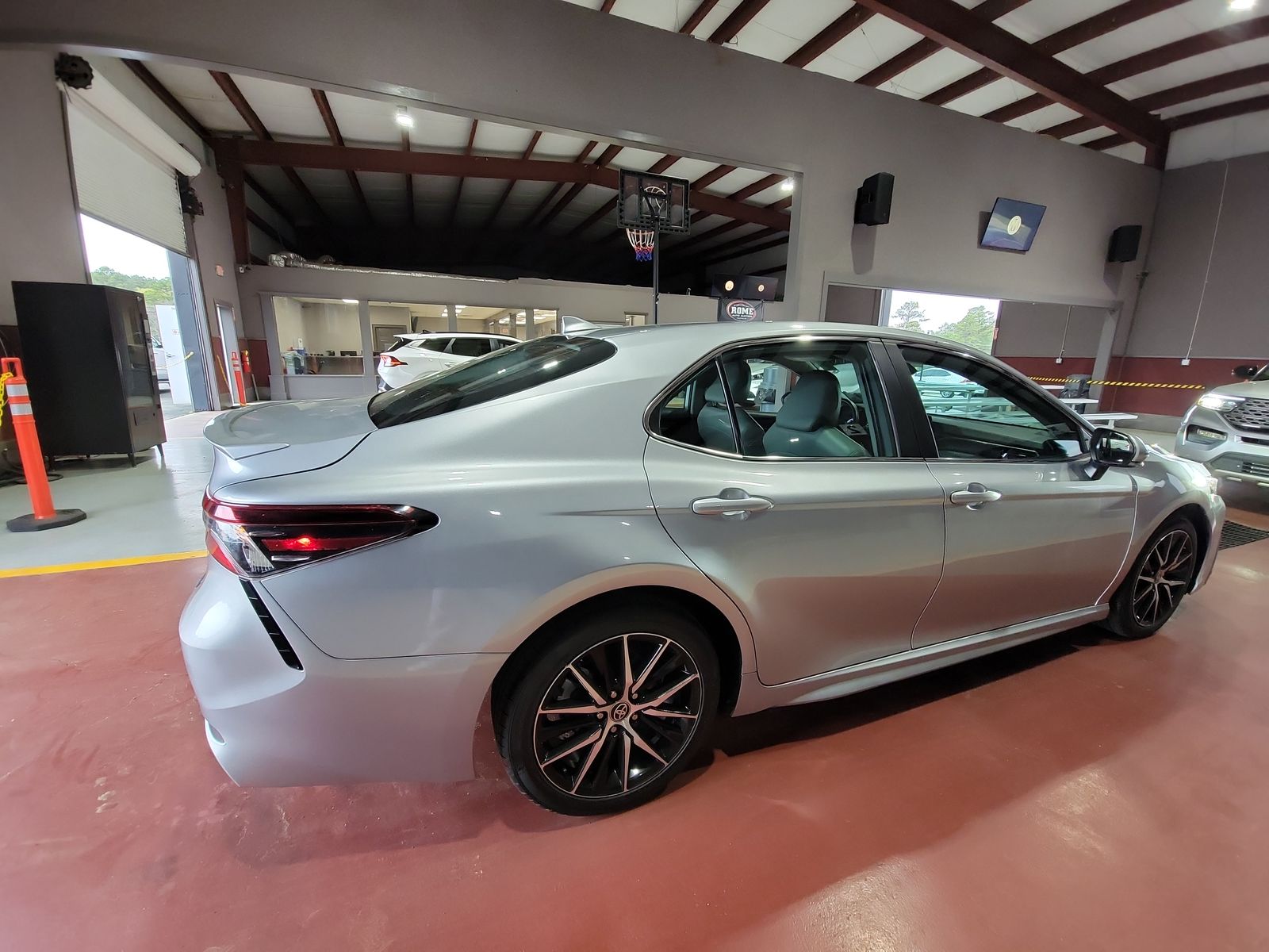 2022 Toyota Camry SE FWD