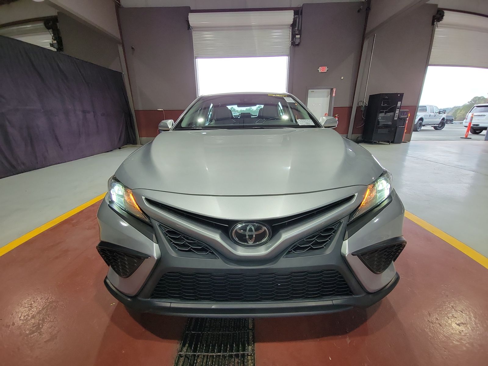 2022 Toyota Camry SE FWD
