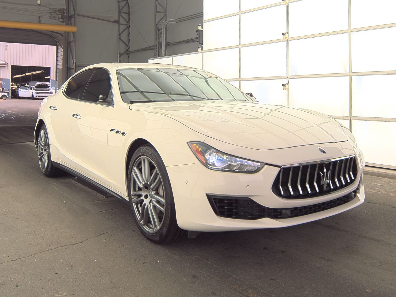 2018 Maserati Ghibli Base RWD