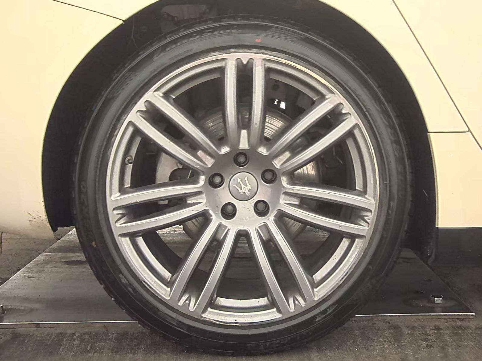 2018 Maserati Ghibli Base RWD