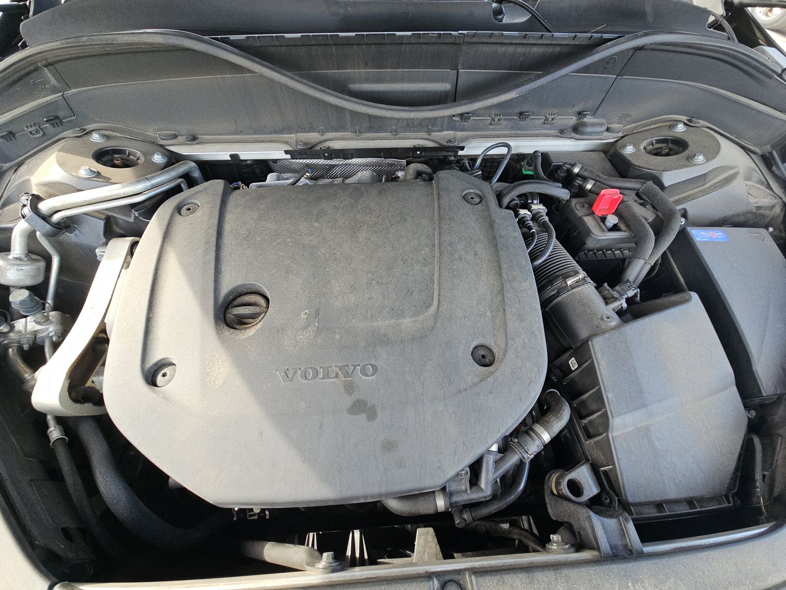 2023 Volvo XC90 B6 Plus AWD