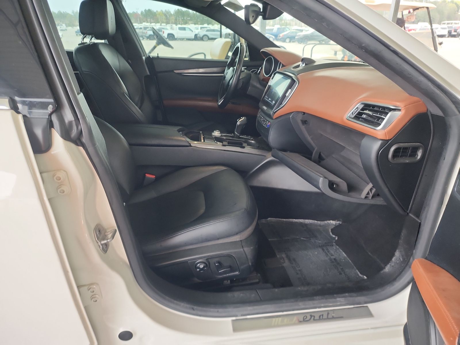 2018 Maserati Ghibli Base RWD